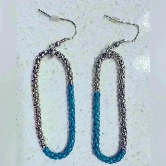 Gold and turquoise color earrings - Picture 2 of 2